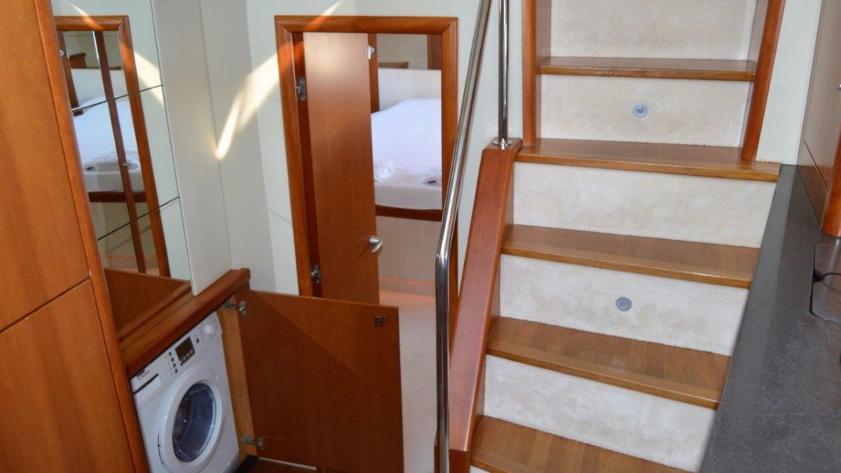 SUNSEEKER MANHATTAN 60 2008