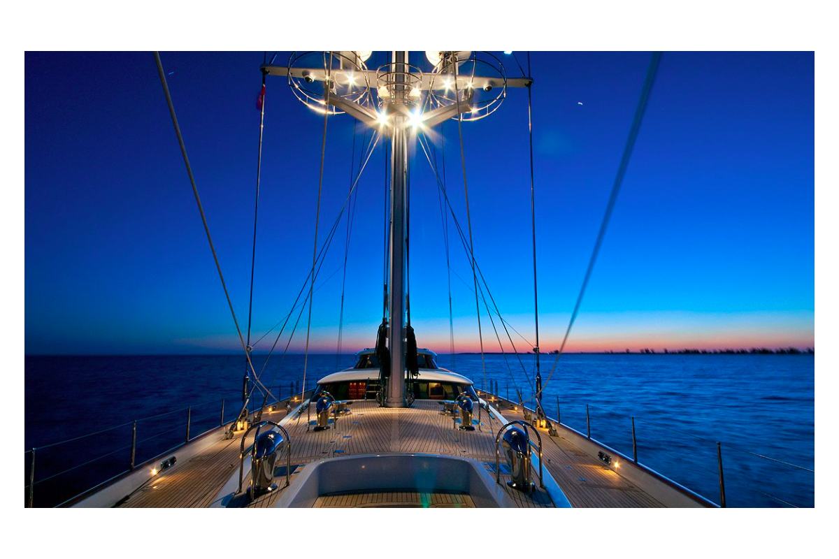 ROYAL HUISMAN  1998