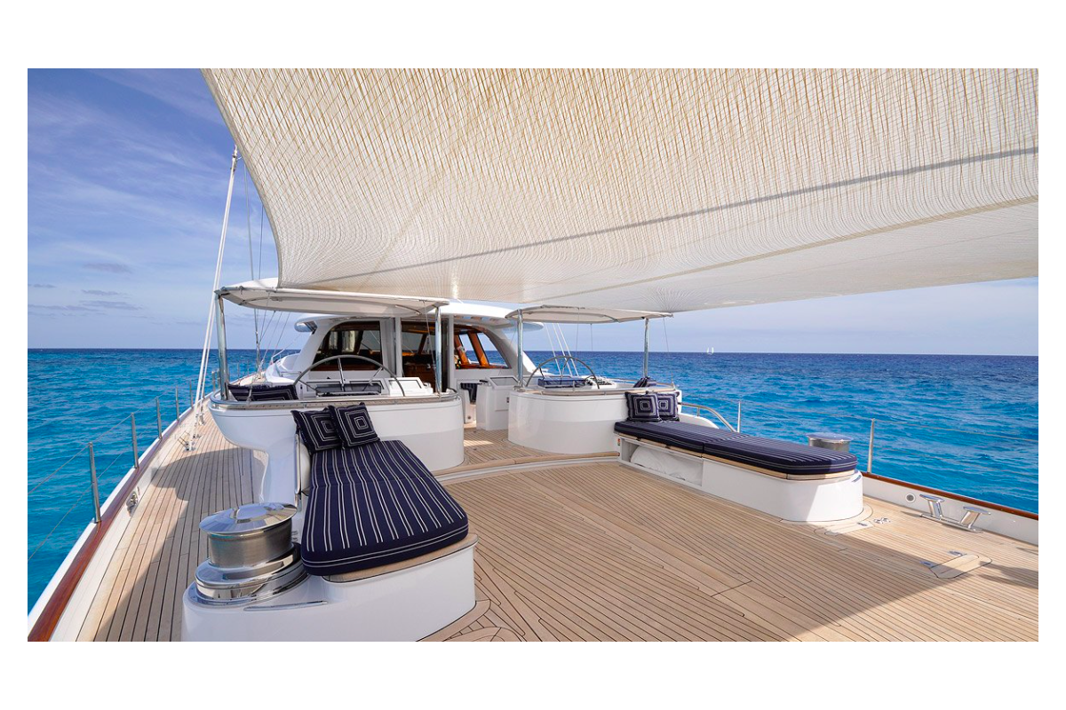 ROYAL HUISMAN  1998