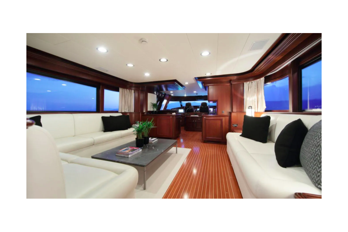 FERRETTI  2006