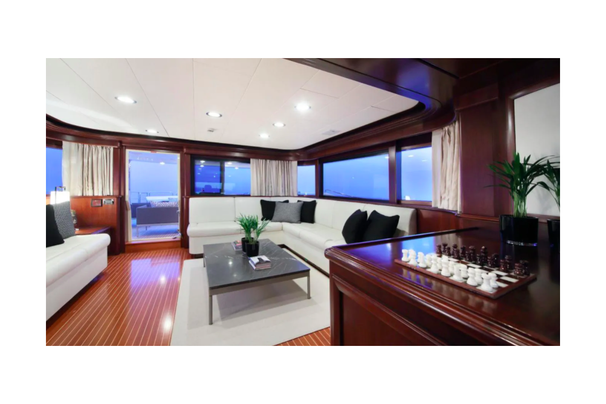 FERRETTI  2006
