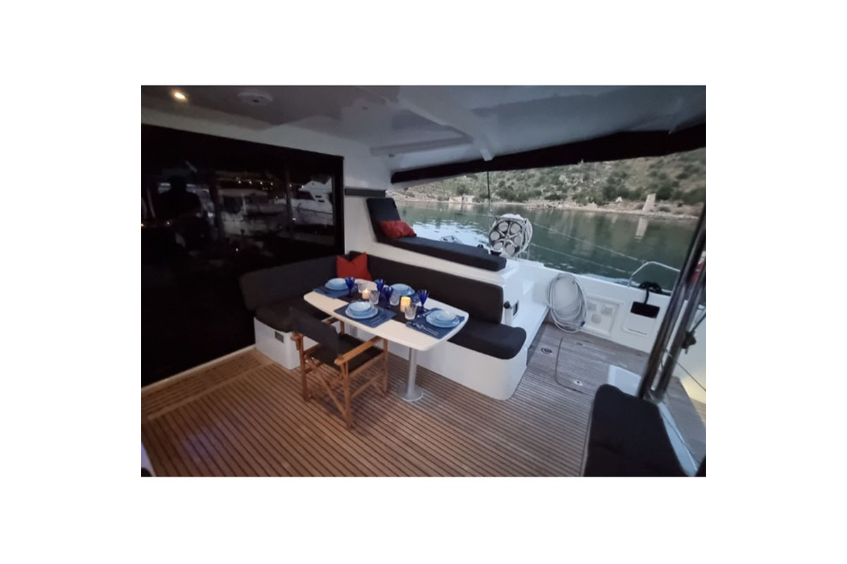 BENETEAU LAGOON 42 2018