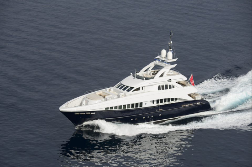 HEESEN 44M 2009
