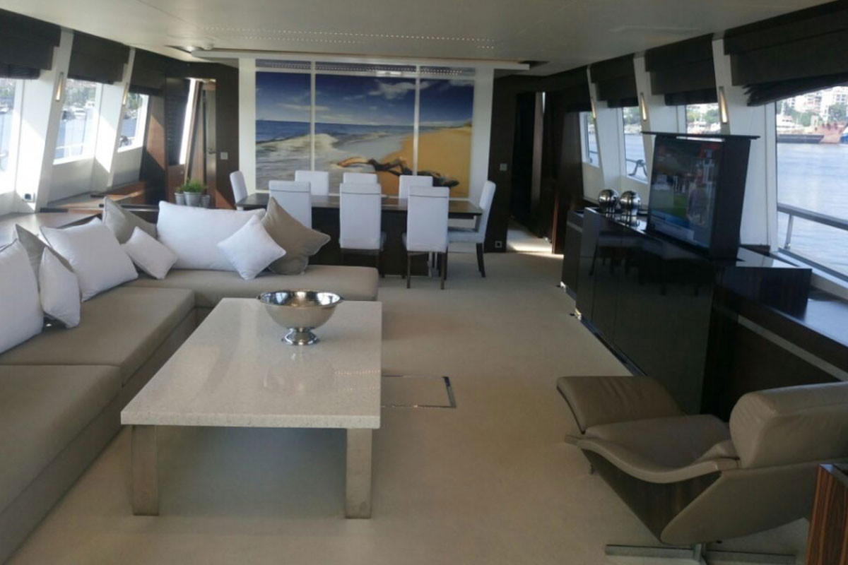 COUACH YACHTS 3700 FLY 2009