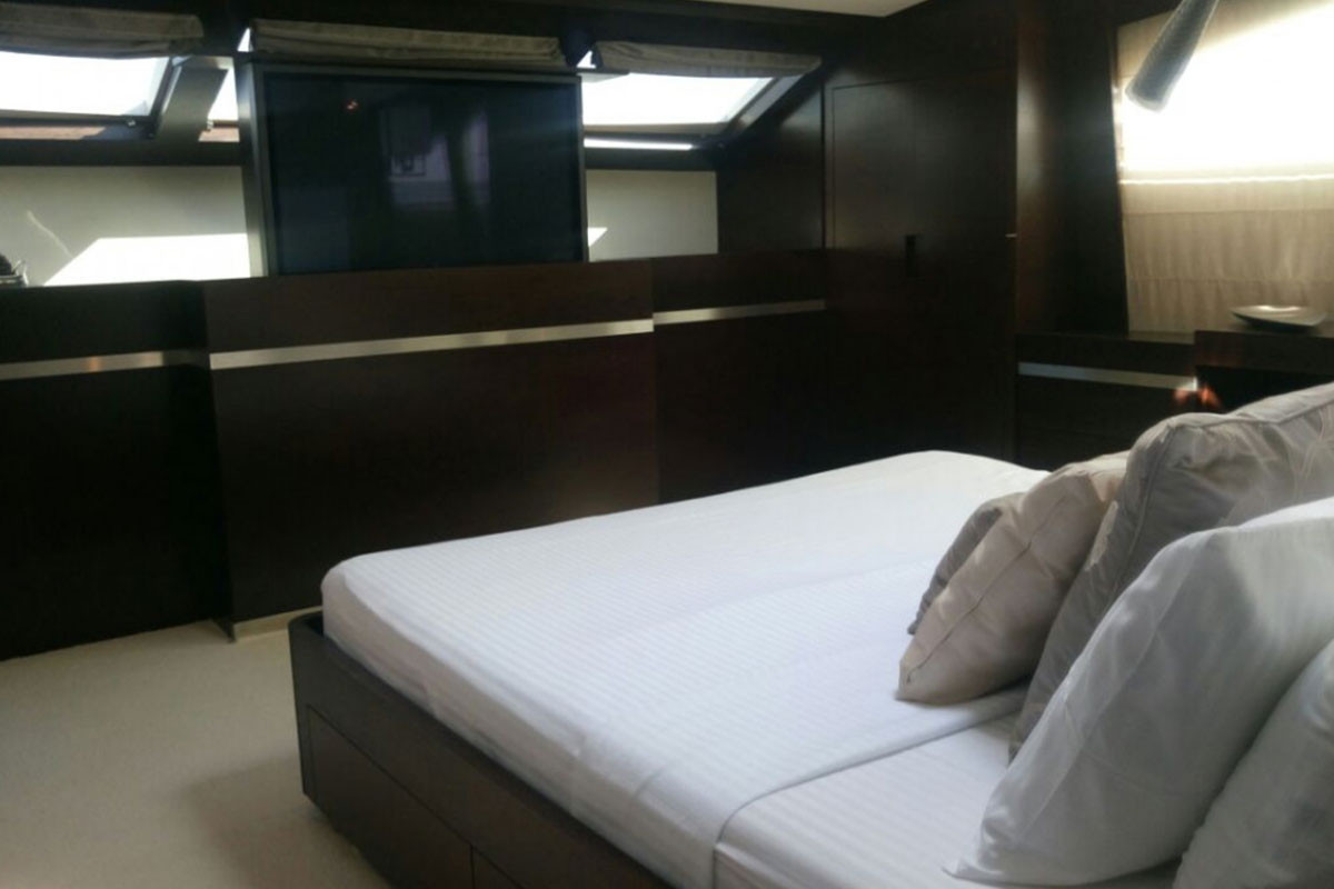 COUACH YACHTS 3700 FLY 2009