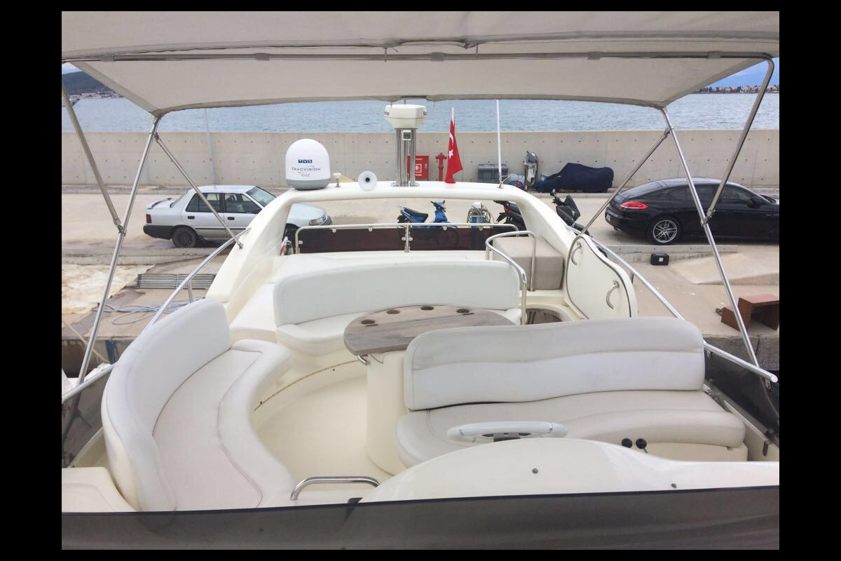 AZIMUT 46 FLY 2005