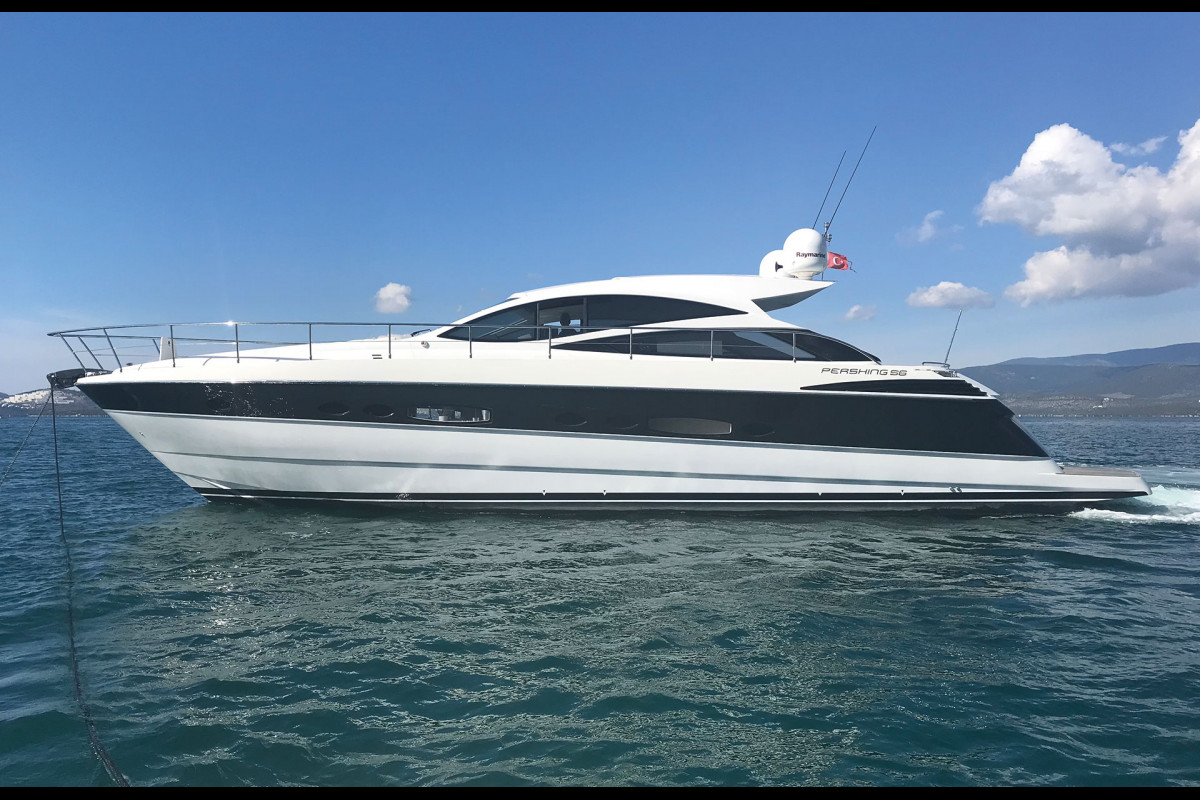 PERSHING 56 2009
