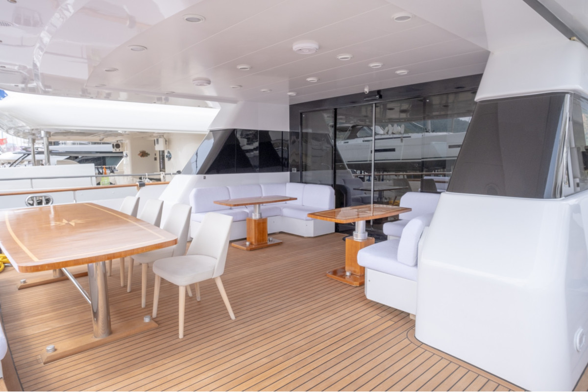 CANTIERI DI PISA AKHIR 125 2001