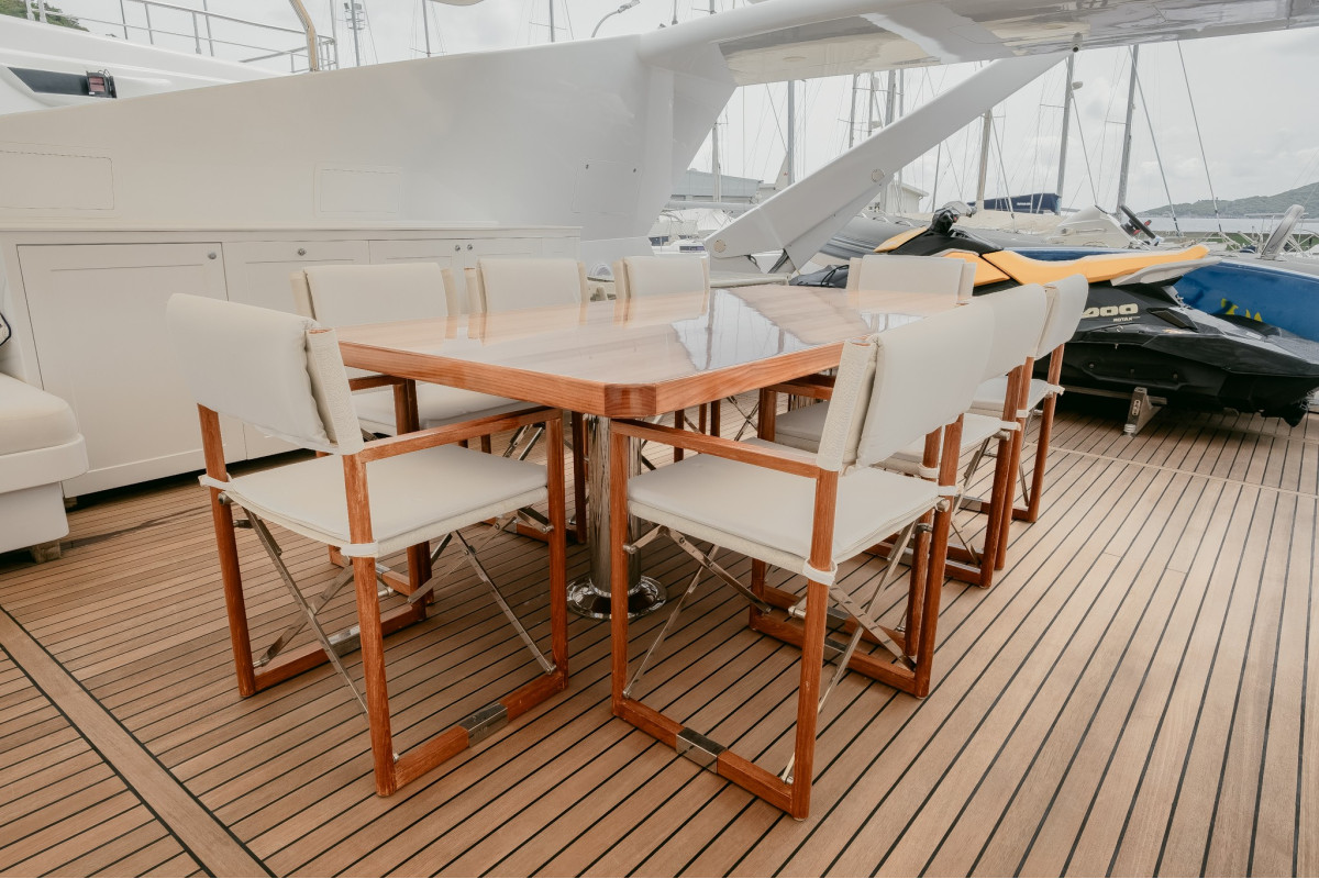 CANTIERI DI PISA AKHIR 125 2001