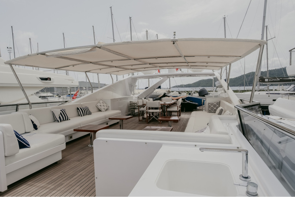 CANTIERI DI PISA AKHIR 125 2001