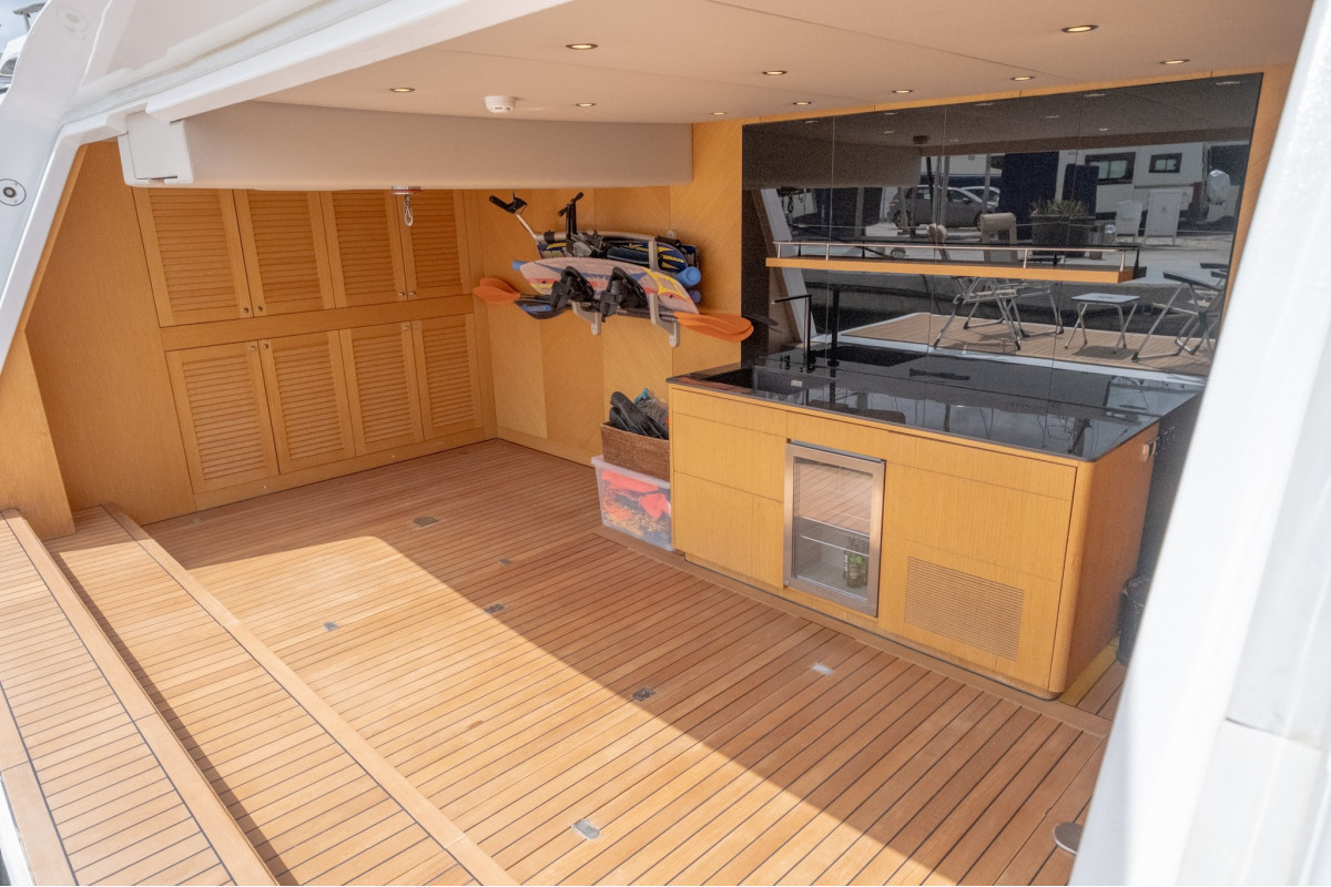 CANTIERI DI PISA AKHIR 125 2001