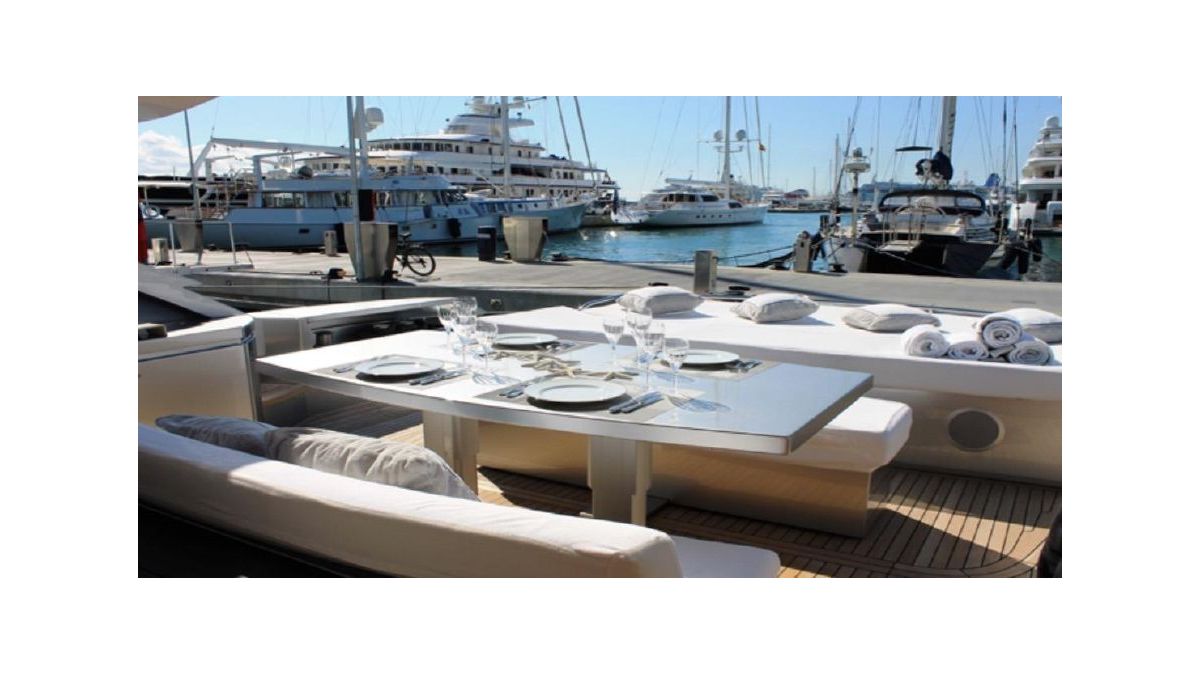 PERSHING 80 2012