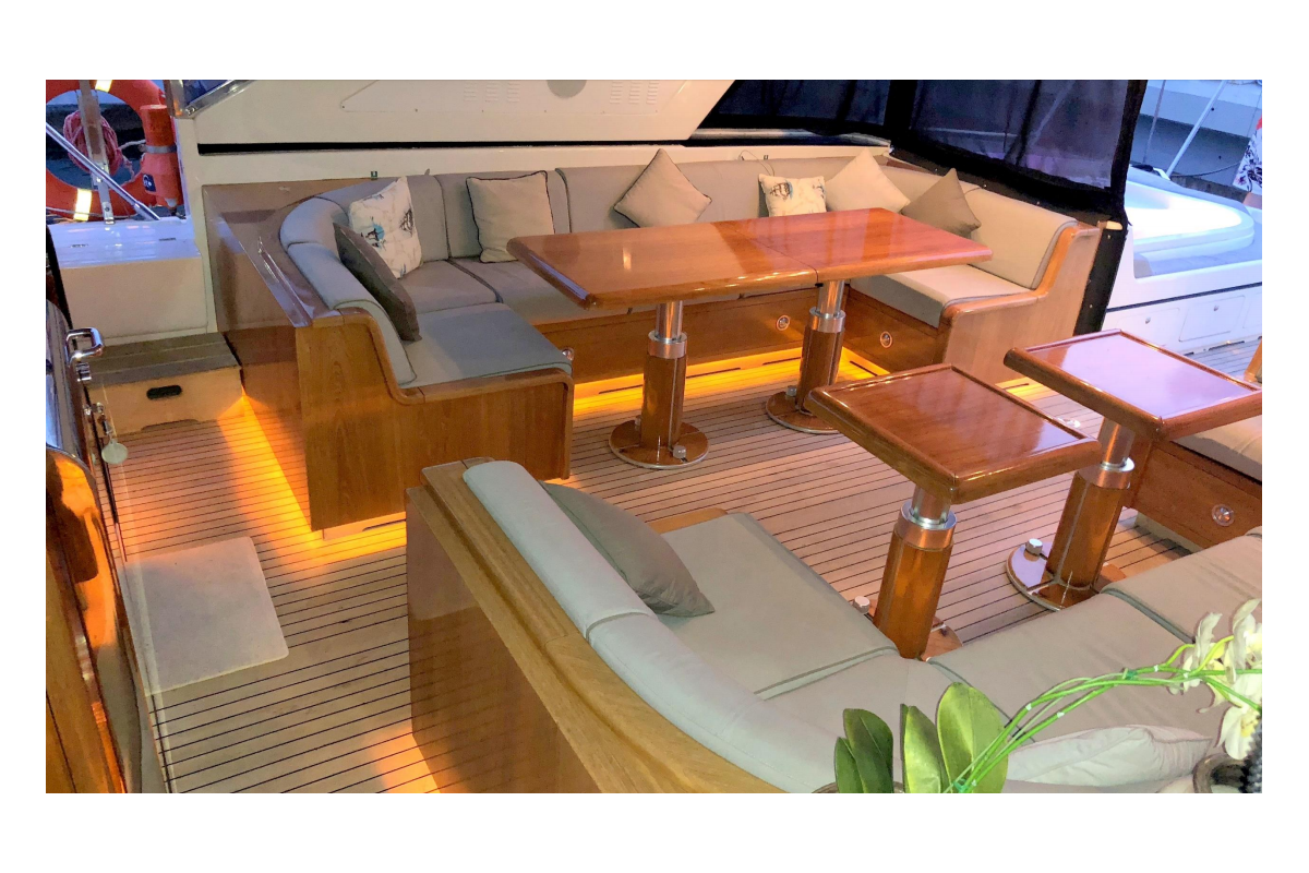 MANGUSTA 80 2003