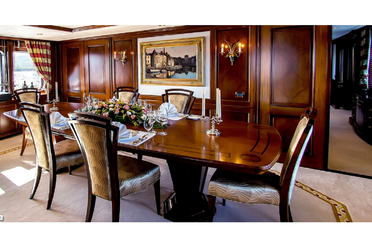 FEADSHIP 40M 2002